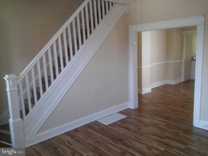 3013 Kenyon Ave, Baltimore, MD 21213 - photo 1