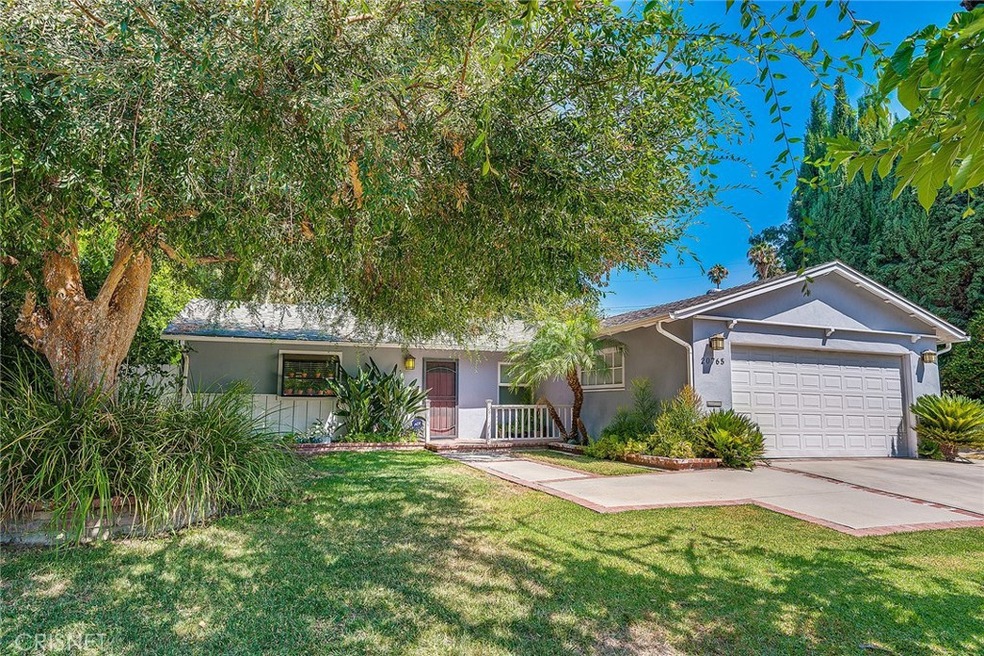 20765 Clark St, Woodland Hills, CA 91367 - photo 1