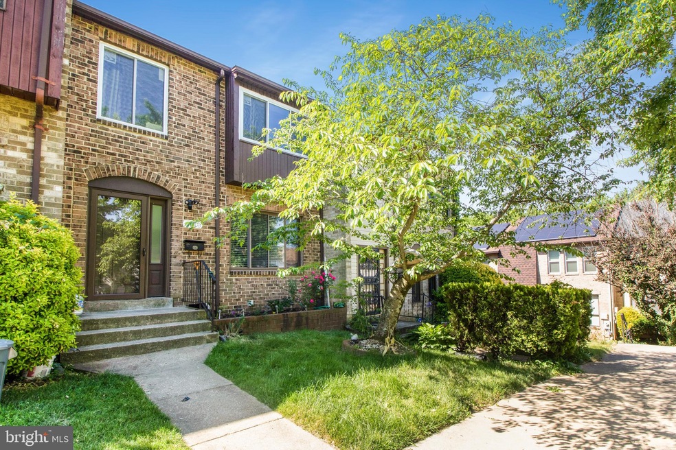 Sold $325,000 • Co-Listing Agent