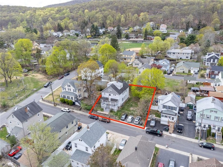 5 Fostoria St, Highland Falls, NY 10928 - photo 1