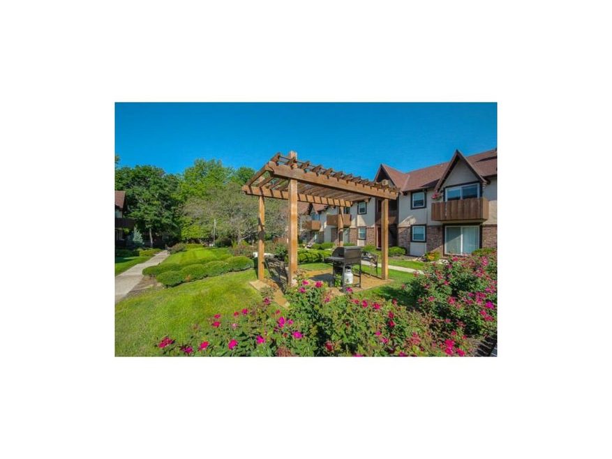 PRETTY LANDSCAPING, PICNIC, & BBQ AREAS!