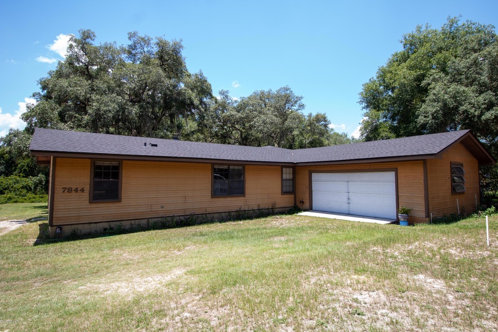 7844 Lake Geneva Ln, Keystone Heights, FL 32656 - photo 1