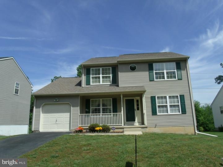 16 Deasy Dr, Newark, DE 19702 - photo 1