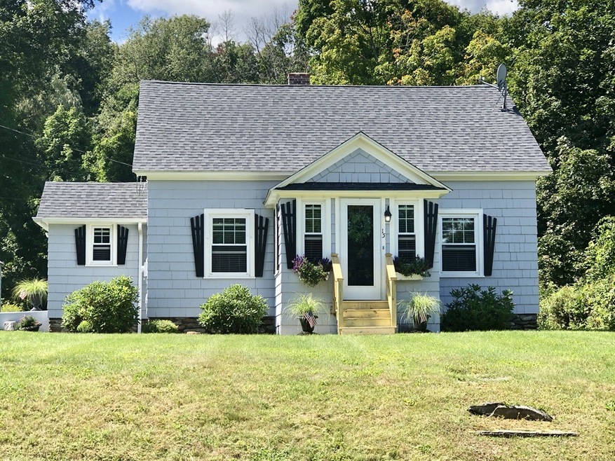 15 Heard St, Auburn, MA 01501 - photo 1