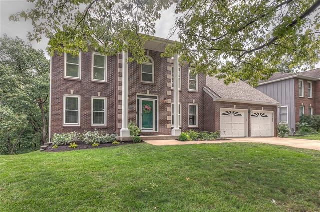 7713 Acuff Ln, Shawnee, KS 66216 - photo 1