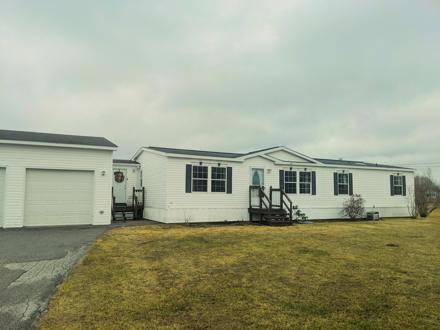 1144 Hudson Hill Rd, Corinth, ME 04427 - photo 1