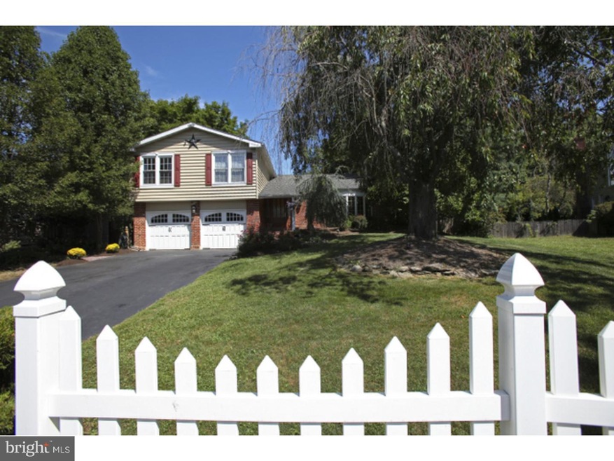 9 Westwood Ct, Newtown, PA 18940 - photo 1