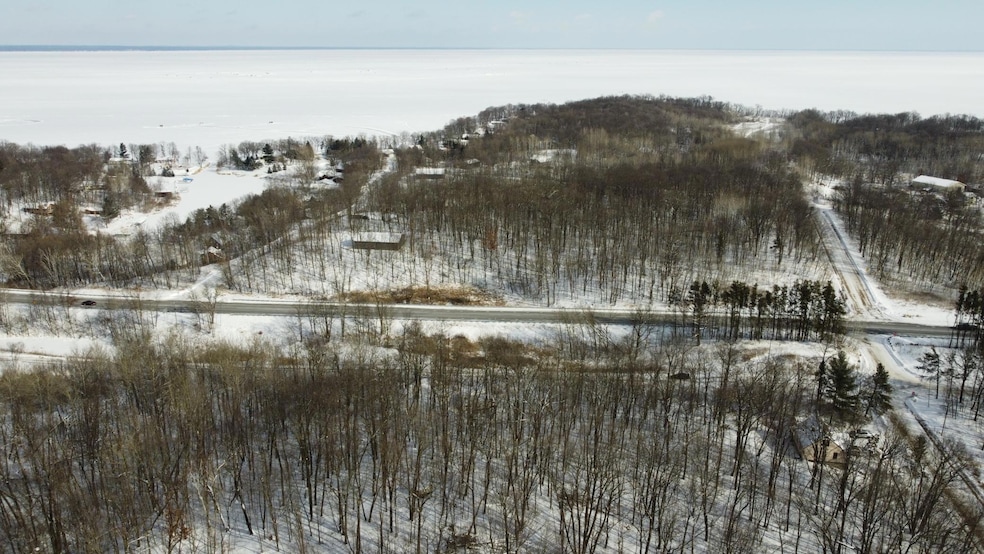 47933 Swing-A-way, Milaca, MN 56353 - photo 1