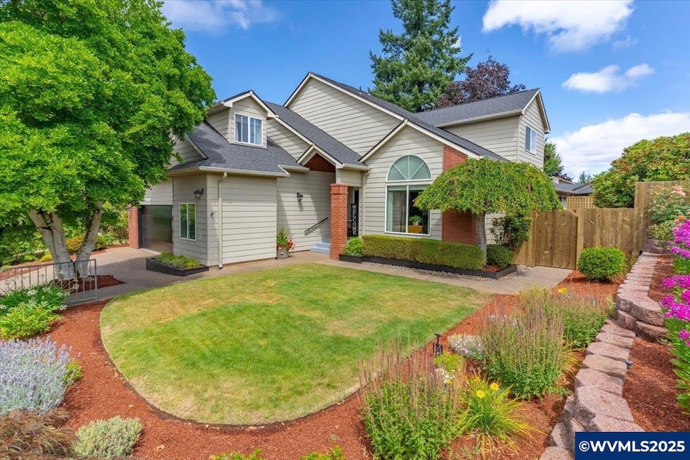 Sold $614,900 • Co-Listing Agent