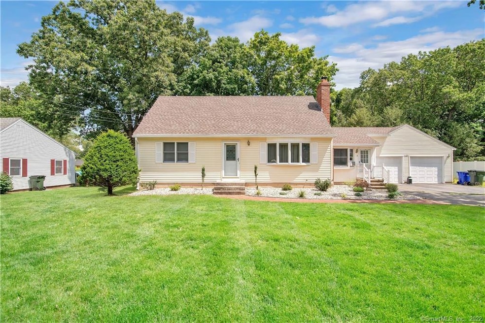 Welcome to 28 Marshall Road!