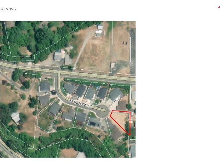 480 Woody Ct, Myrtle Creek, OR 97457 - photo 1