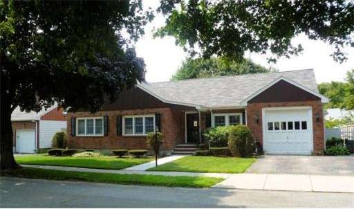 21 Houghton Rd, Belmont, MA 02478 - photo 1