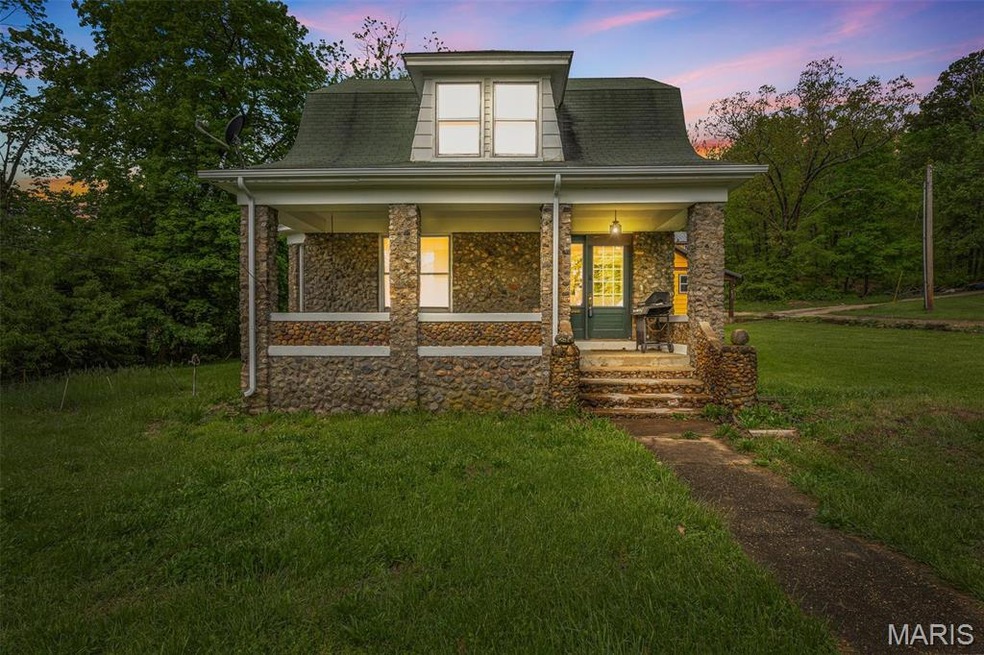 Under Contract $149,900
