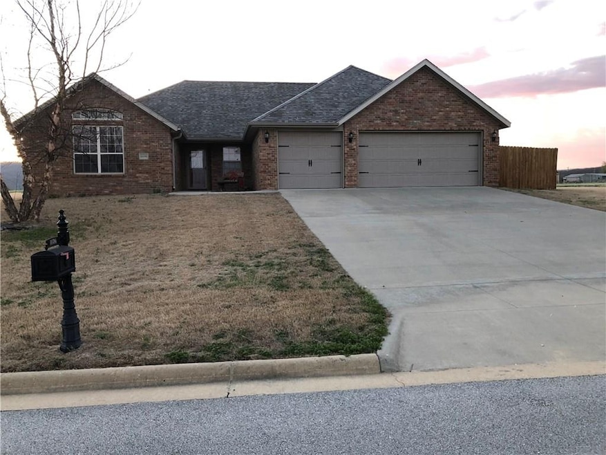 10396 Chapel Ridge Rd, Prairie Grove, AR 72753 - photo 1