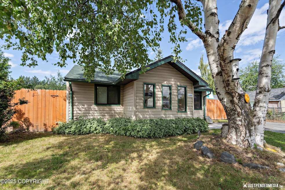 1602 Richardson Drive
