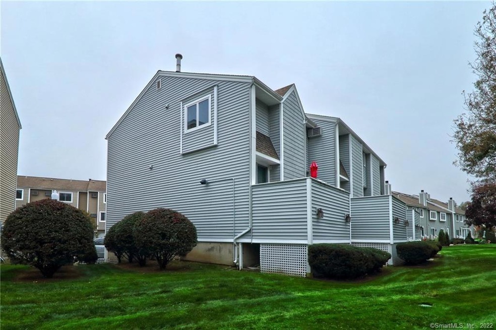 10 Seahawk Ct, Milford, CT 06460 - photo 1