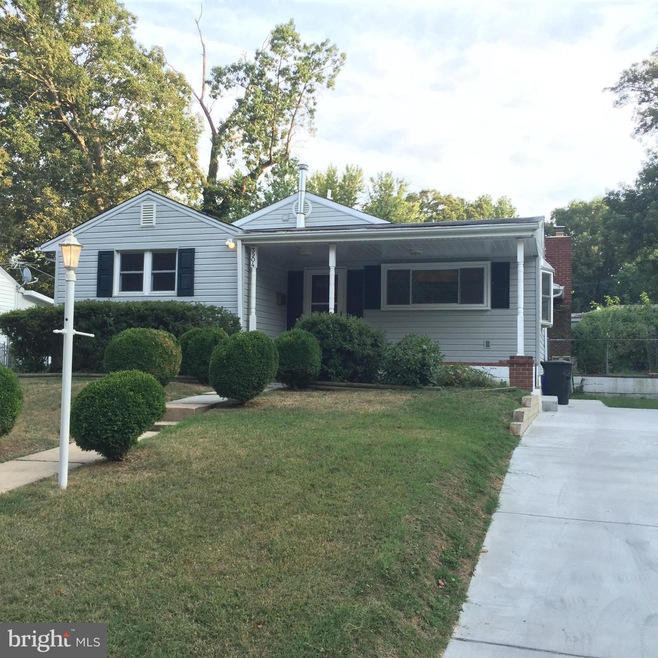3904 Lawrence Ave, Kensington, MD 20895 - photo 1