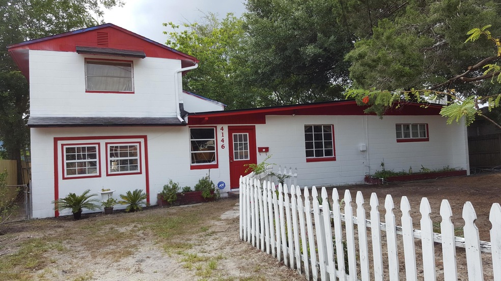 4146 Ruby Dr W, Jacksonville, FL 32246 - photo 1