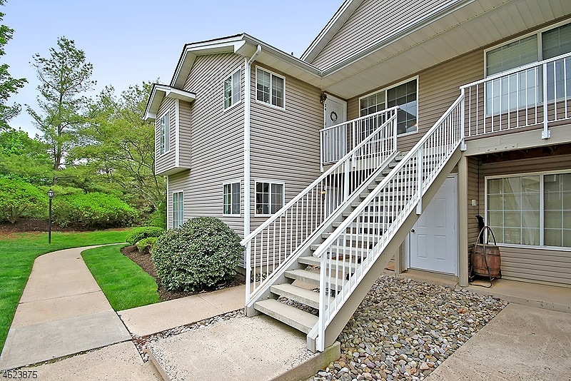 24 Pine Ct unit 13324, Bedminster, NJ 07921 - photo 1