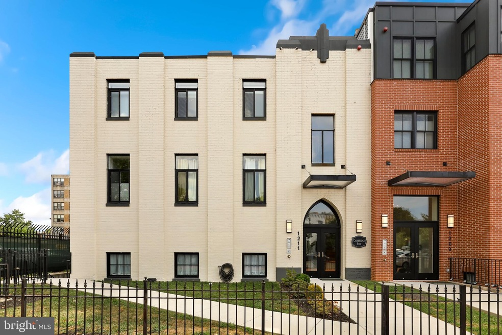 1211 G St SE unit 11, Washington, DC 20003 - photo 1