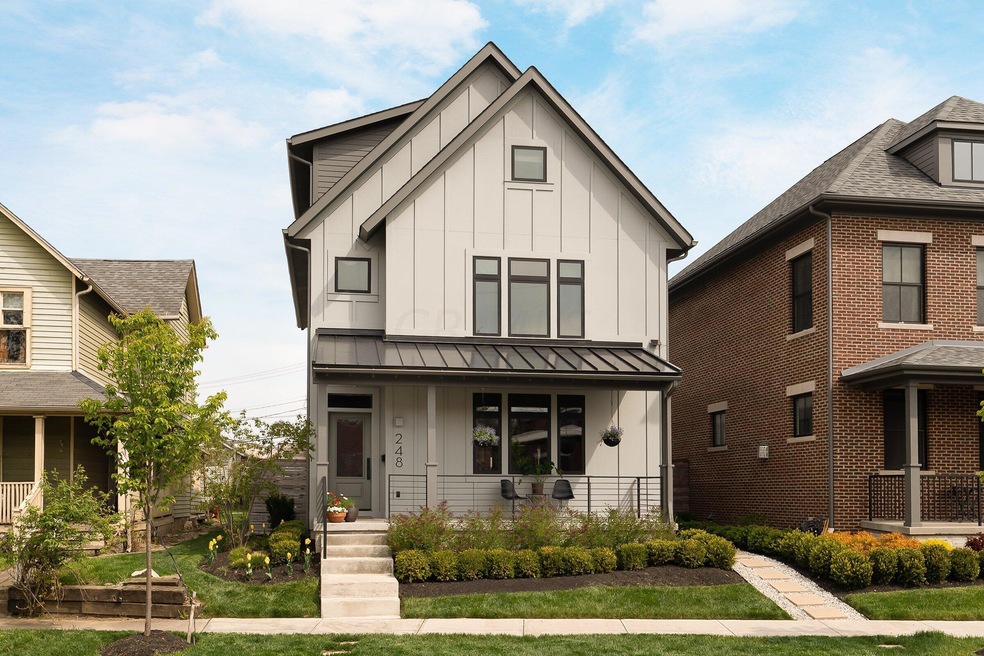 e 4th front