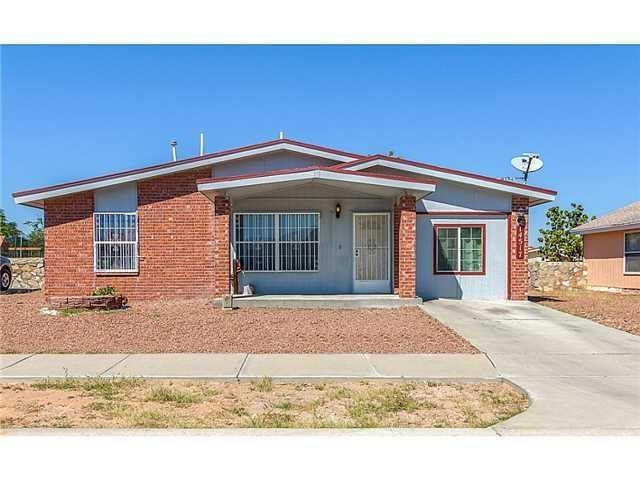 14517 Canario Dr, Horizon City, TX 79928 - photo 1