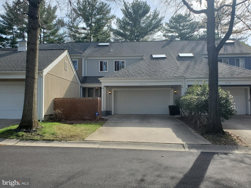 20736 Highland Hall Dr, Montgomery Village, MD 20886 - photo 1