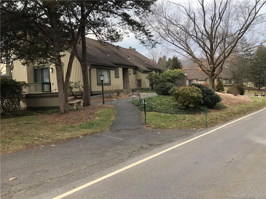 506 Heritage Village unit A, Southbury, CT 06488 - photo 1