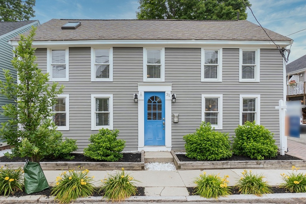 31 Hancock St, Newburyport, MA 01950 - photo 1