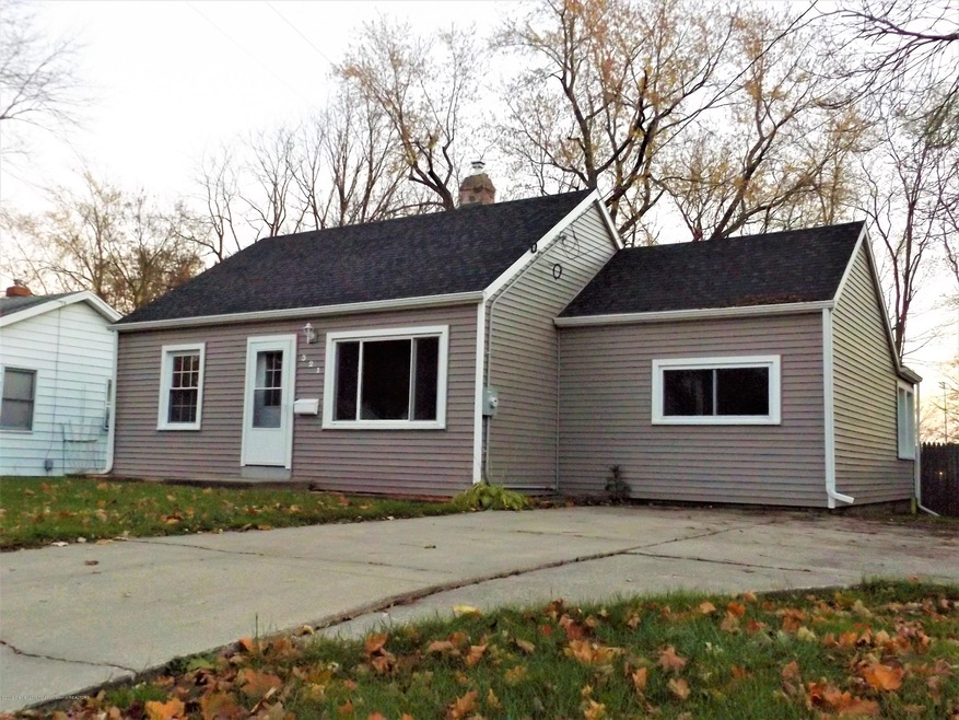 321 W Berry Ave, Lansing, MI 48910 - photo 1