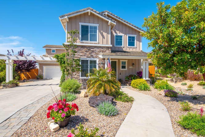 2765 Arbor View Ln Lompoc CA-small-002-3