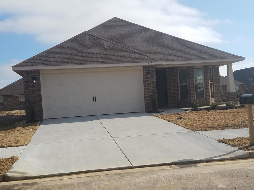LOT 112 CLOSING PIC