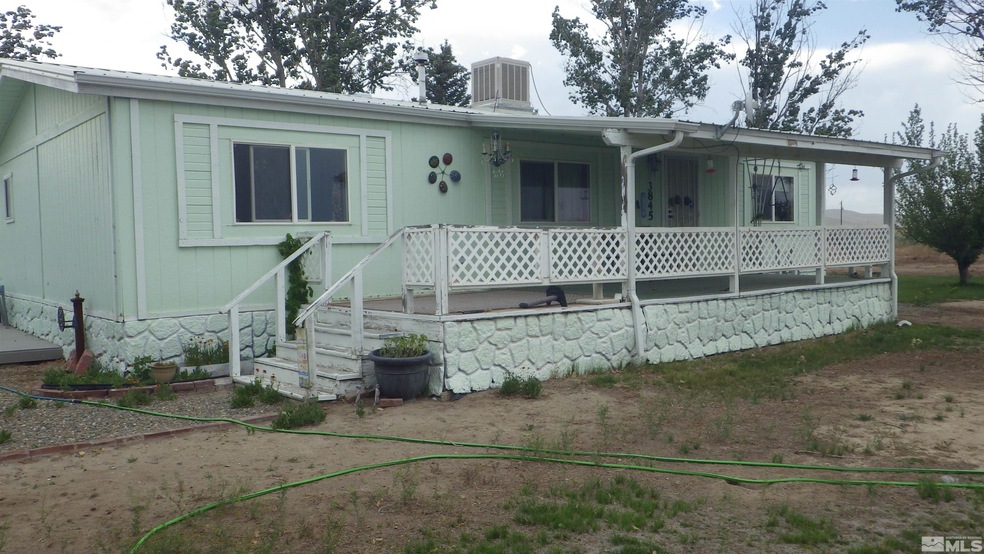 3845 Fremont St, Winnemucca, NV 89445 - photo 1