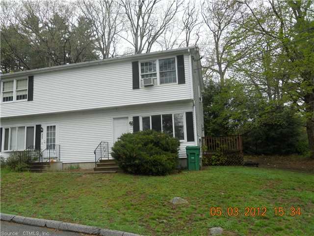 306 Sabin St unit 306, Putnam, CT 06260 - photo 1
