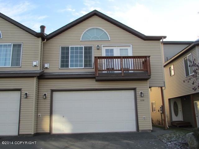 111-128702 Front Center