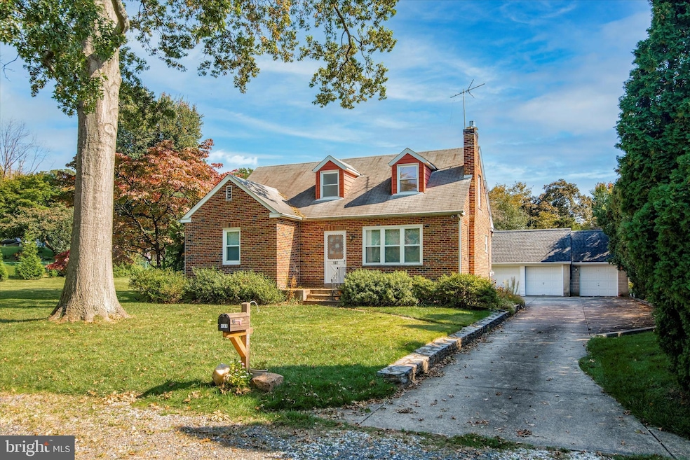 137 Walker Ave, Elkins Park, PA 19027 - photo 1