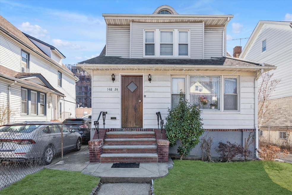 Sold $1,100,000 • Co-Listing Agent