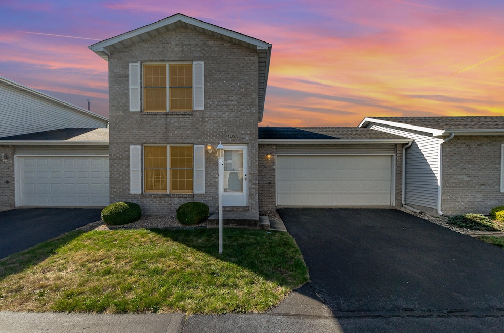 1023 Windsor Ln, Dyer, IN 46311 - photo 1