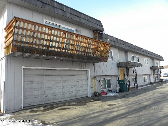 Front (640x480)