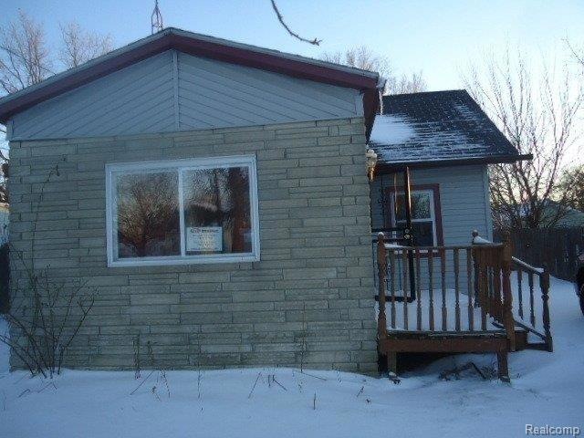 2968 Richfield Rd, Flint, MI 48506 - photo 1
