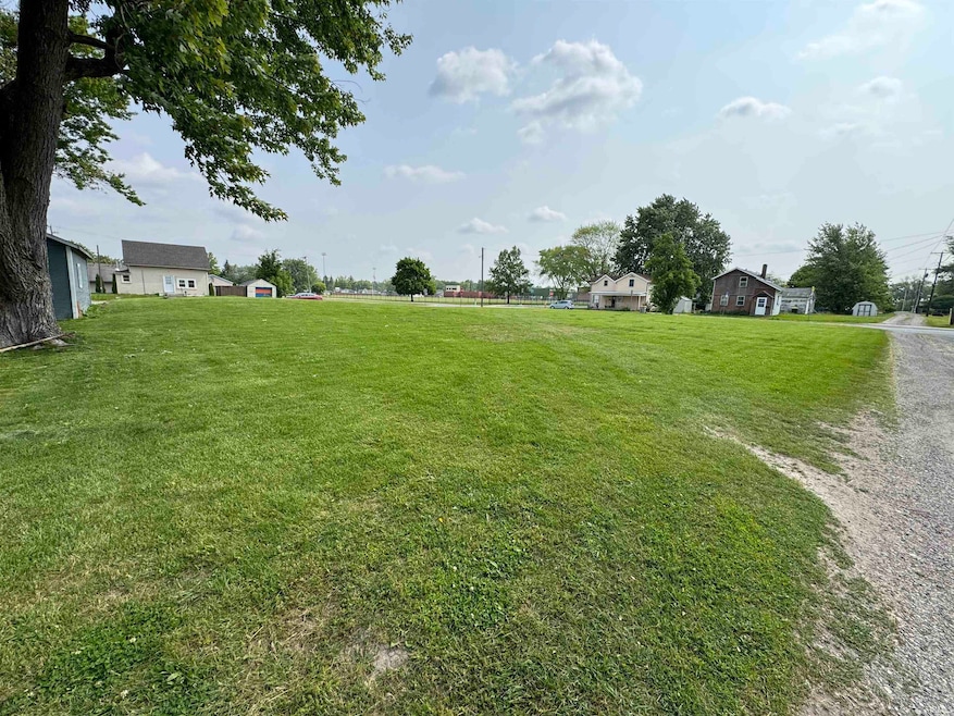 416 E Green St, Butler, IN 46721 - photo 1