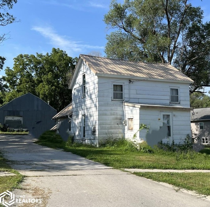 716 W Jefferson St, Osceola, IA 50213 - photo 1