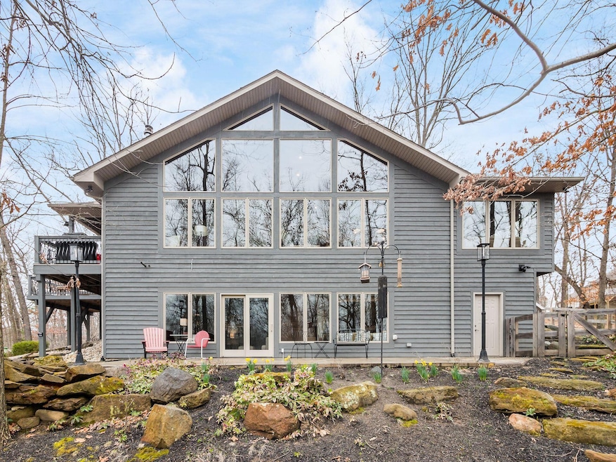 1087 Crow Ct, Sugar Grove, OH 43155 - photo 1