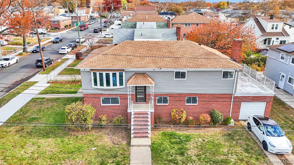 For Sale $1,195,000 • Co-Listing Agent