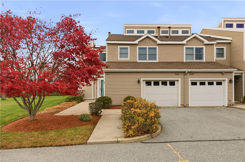 41 Lawton Brook Ln, Portsmouth, RI 02871 - photo 1