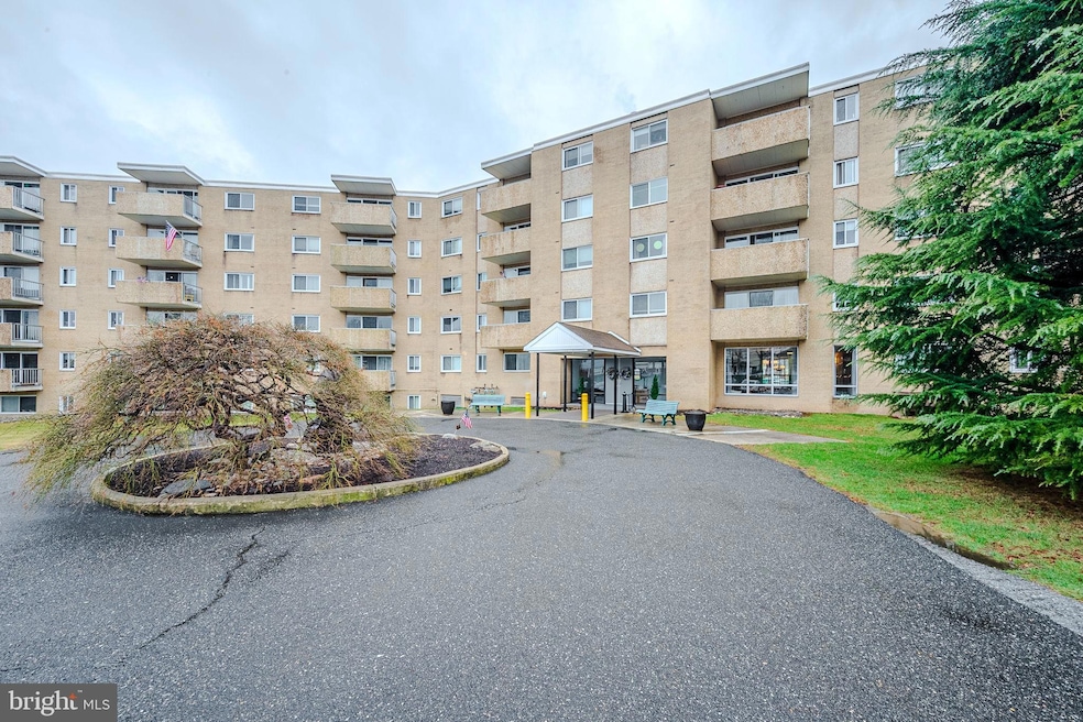 801 S Chester Rd unit 210, Swarthmore, PA 19081 - photo 1
