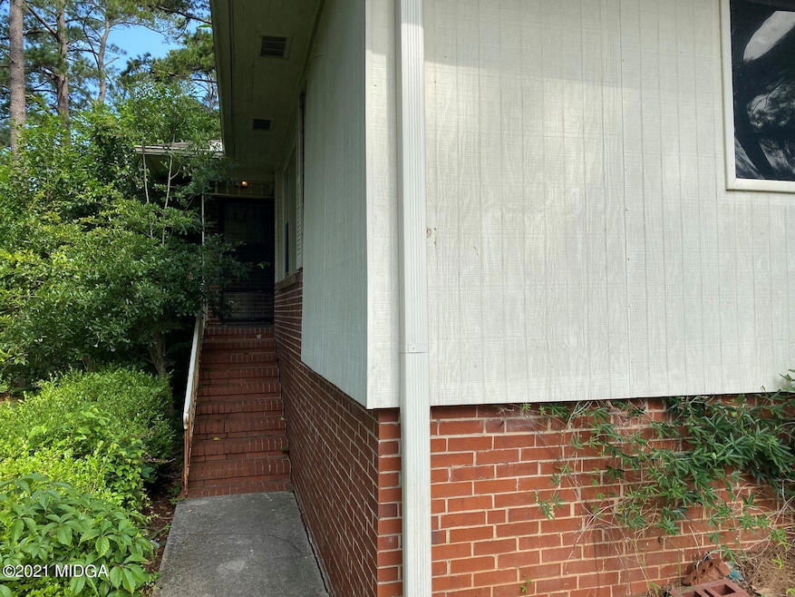 1665 Foster Place, Macon, GA 31211 - photo 1