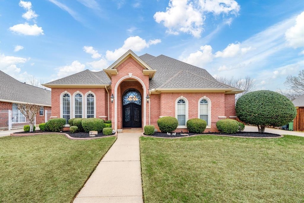 96 Bremen Dr, Hurst, TX 76054 - photo 1