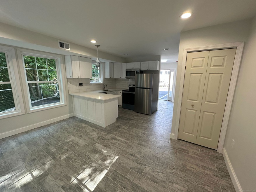 1083 Whalley Ave unit C, New Haven, CT 06515 - photo 1