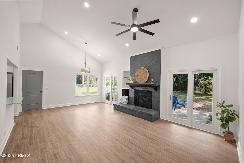 Sold $410,000 • Co-Listing Agent